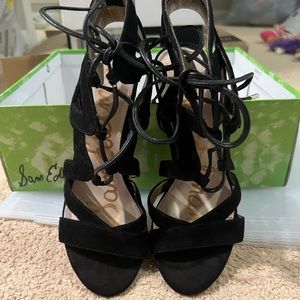 Sam Edelman strappy block healed sandals